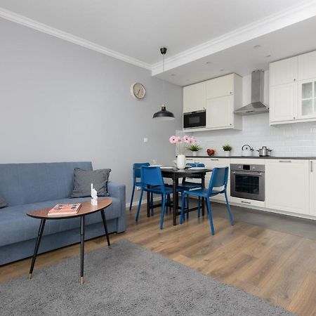 Warsaw Ursynow Apartment With Balcony By Noclegi Renters Extérieur photo
