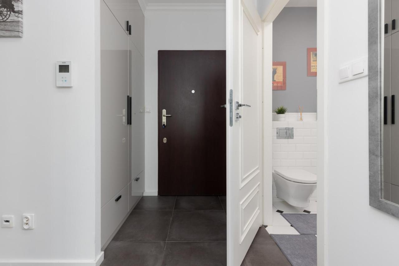 Warsaw Ursynow Apartment With Balcony By Noclegi Renters Extérieur photo